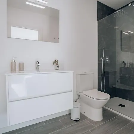 Hotel Anemos Santa Barbara (Lisbon)